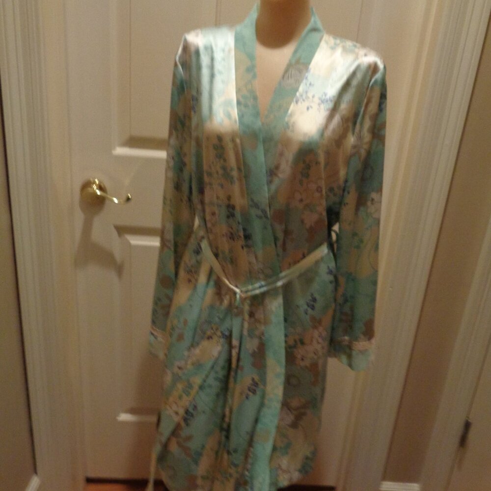 Apt. 9 robe in easy care satiny polyester with sheer features plus tie and belt.